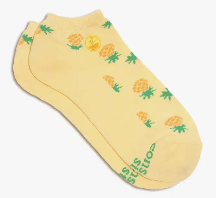 Conscious Step - Socks that Provide Meals - Pineapples - Ankle