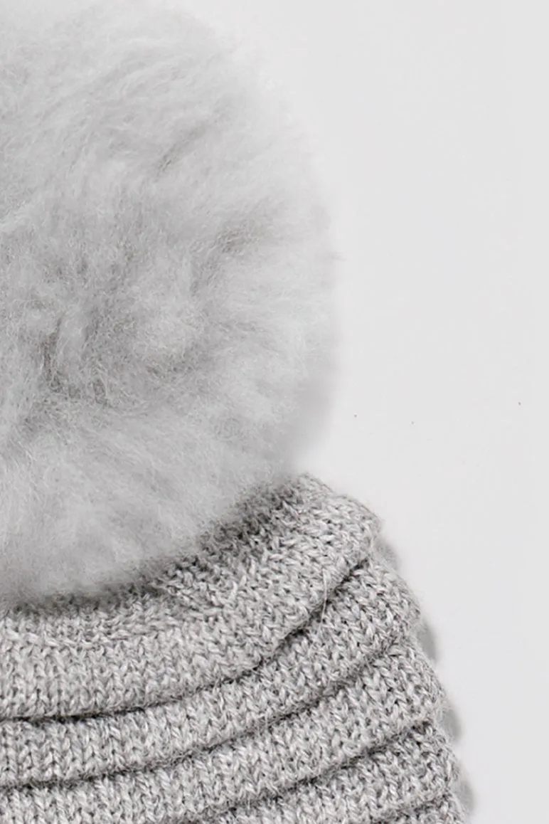 Kids (4-5 Years) Ribbed Hat with Oversized Fur Pompon