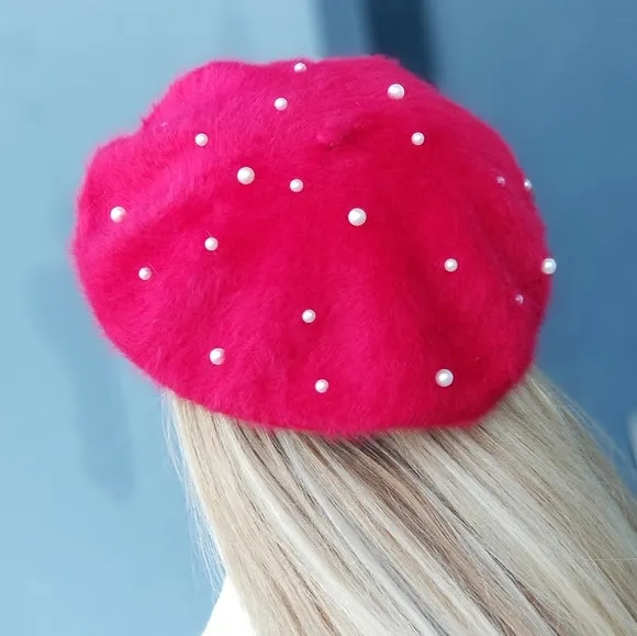 Pearl Detailed fuzzy Beret - Red