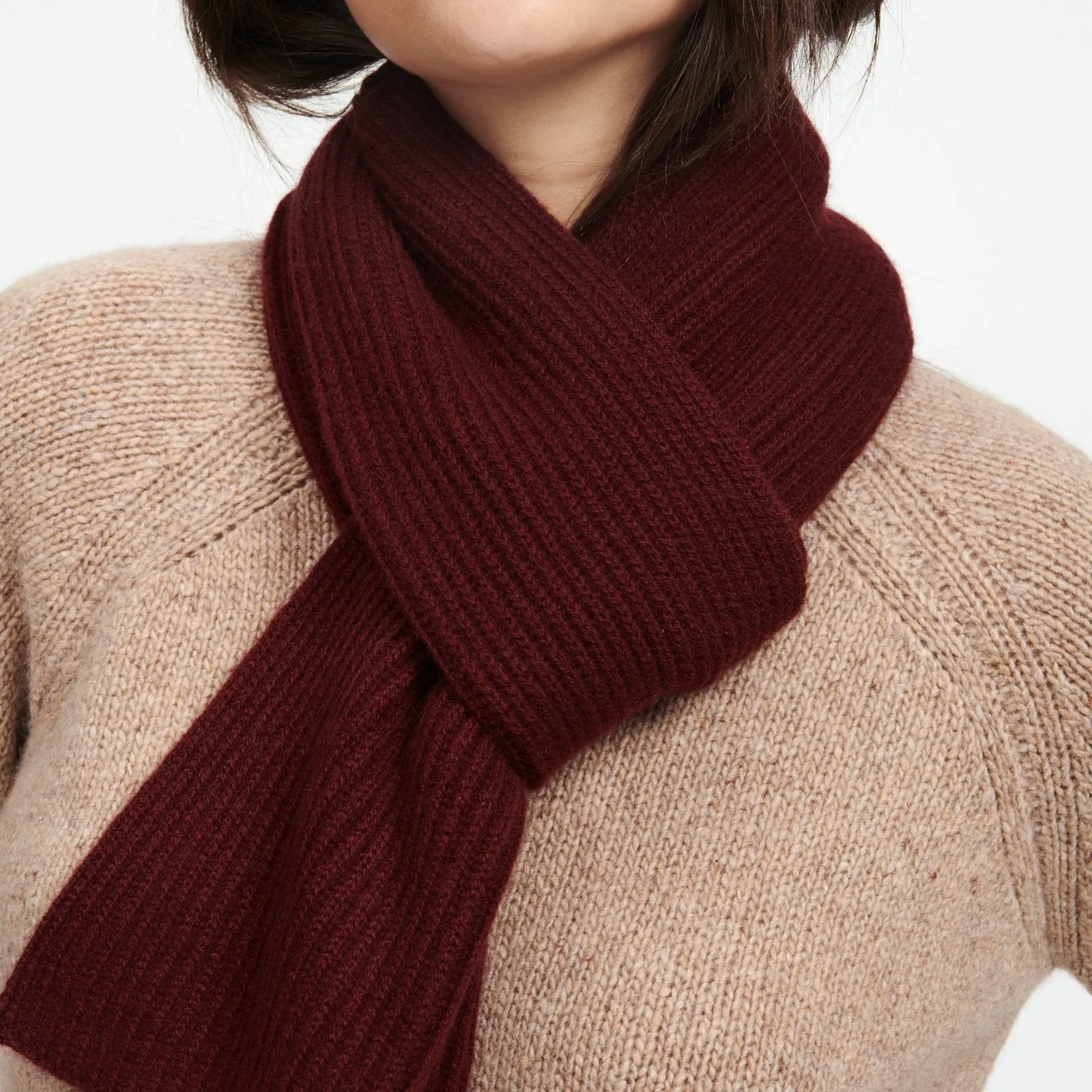 Signature Cashmere Ribbed Scarf